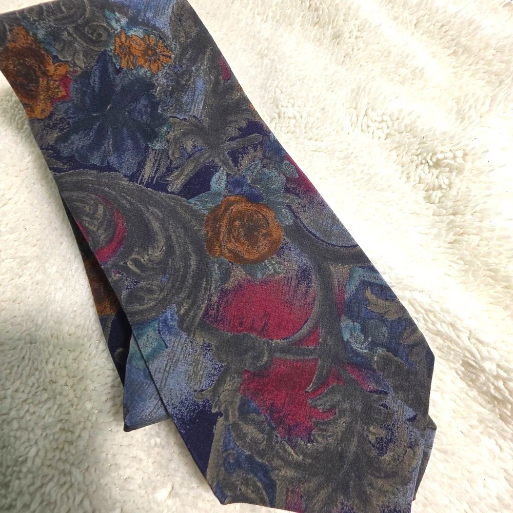 VTG Parisian Signature Silk Necktie Abstract Navy Red Gold‎ Floral Paisley